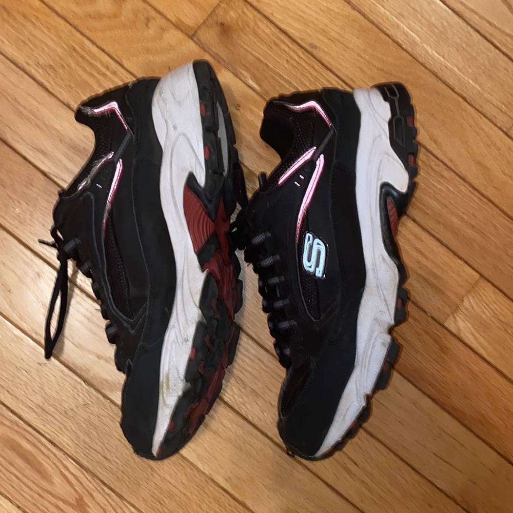Mens Sketchers 8.5